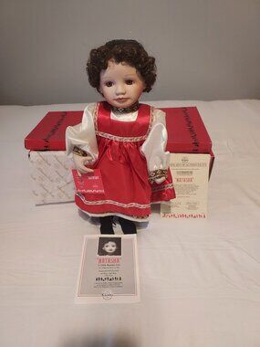Natasha Doll - International Festival of Toys and Tots by Knowles/Ashton-Drake.
